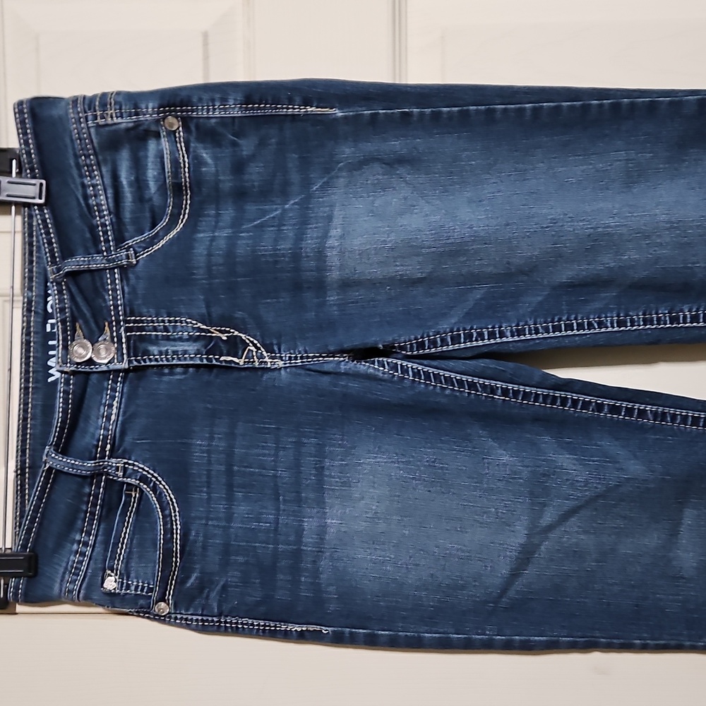 Wallflower Jeans - Picture 2 of 6